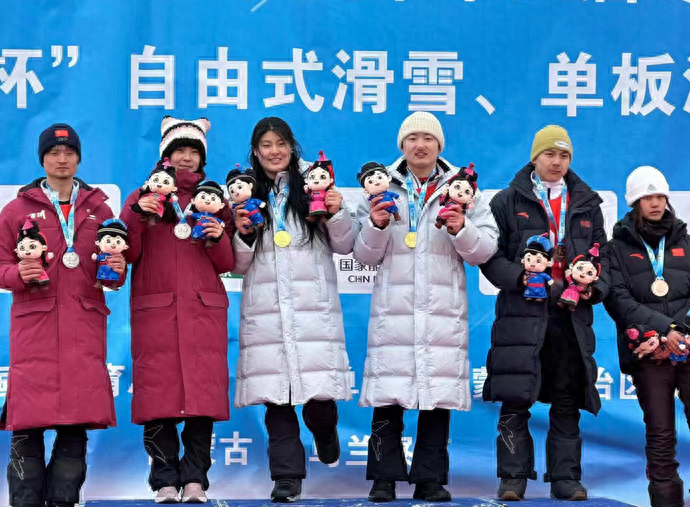 叶康佳加冕"双冠王"助力河南拿下"十四冬"第四金!