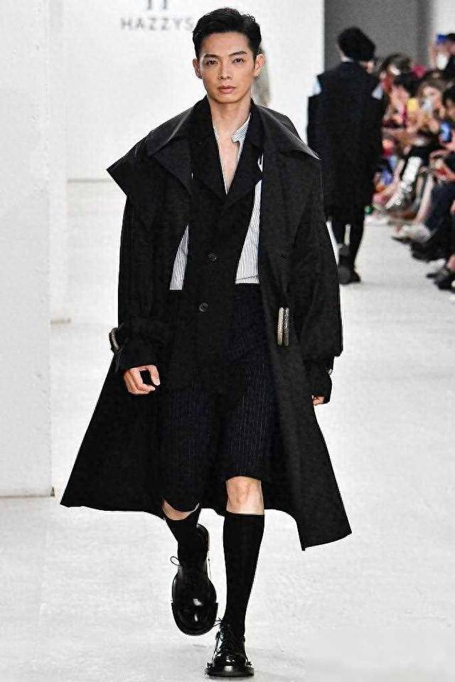 辰亦儒,赵露思,虞书欣,董子健,张艺兴,罗云熙_成长_挑战_演技