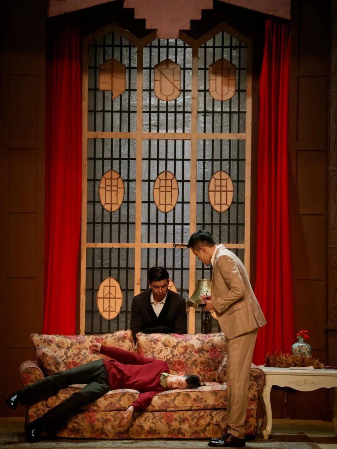 《捕鼠器》,话剧《谋杀启事》中文版_演出_作品_戏剧