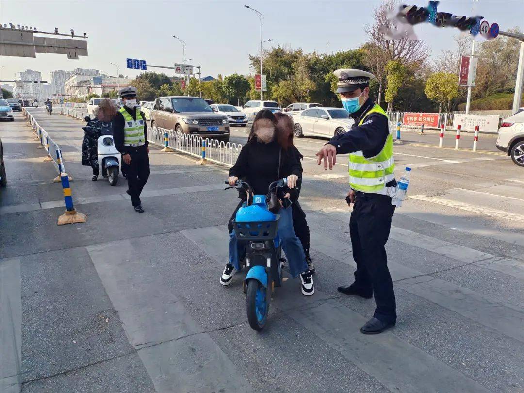 电动自行车上路（电动自行车上路必要
驾驶证吗）《电动自行车上路需要驾驶证吗?》