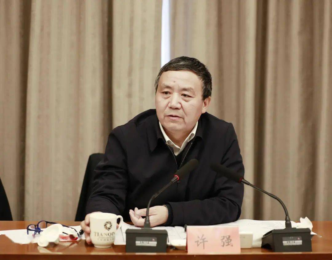 汪尚学武和谦与成都理工大学校长许强一行座谈并见证有关战略合作框架