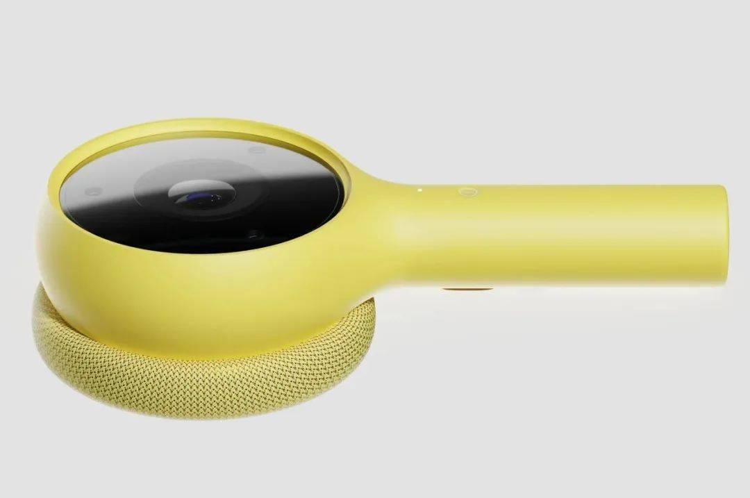 它不是透明镜头,而是一侧有一个摄像头,另一侧有一个屏幕.