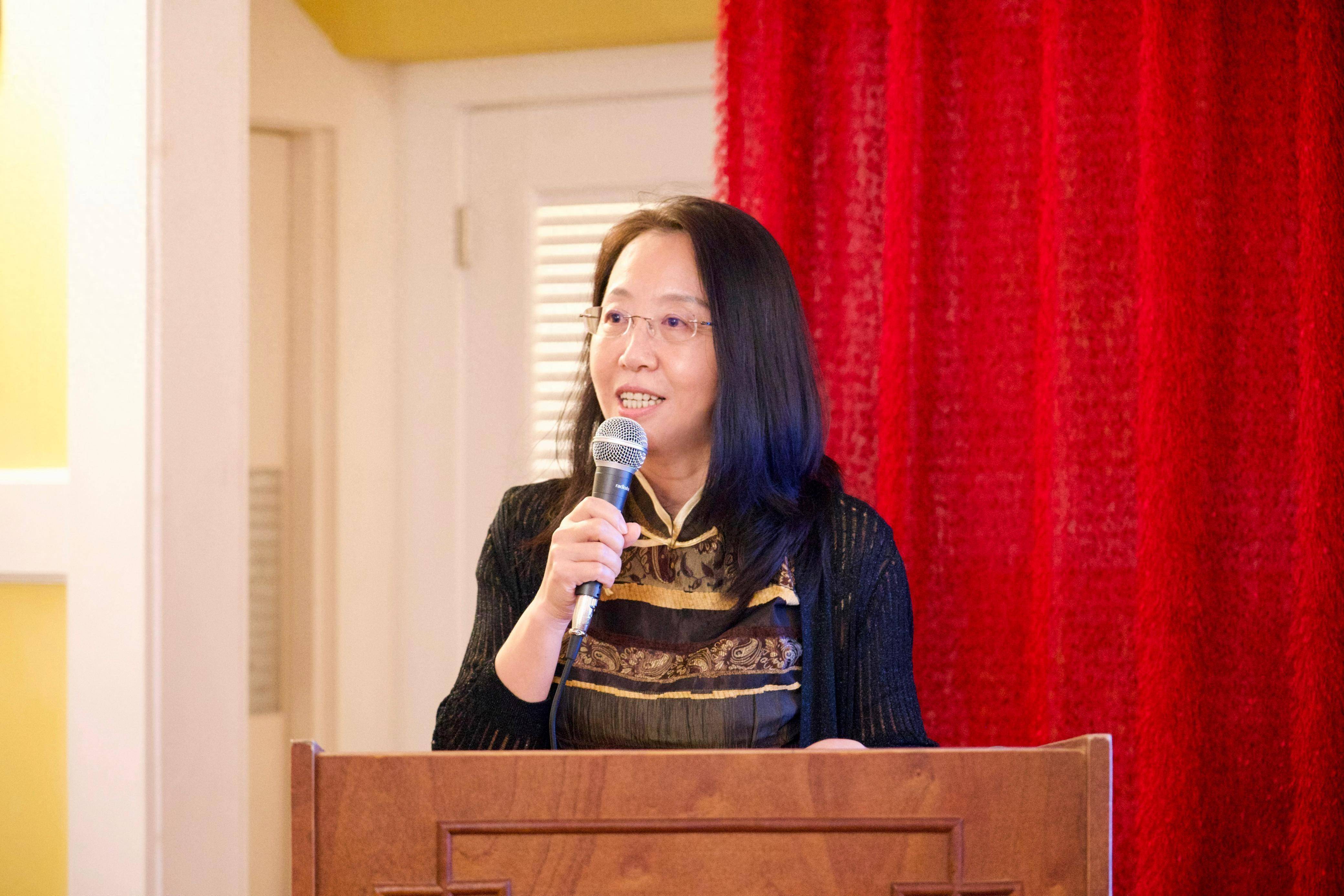 使领馆"新春说" | 中国驻安巴大使张艳玲:中安两国关系迈入加速发展新