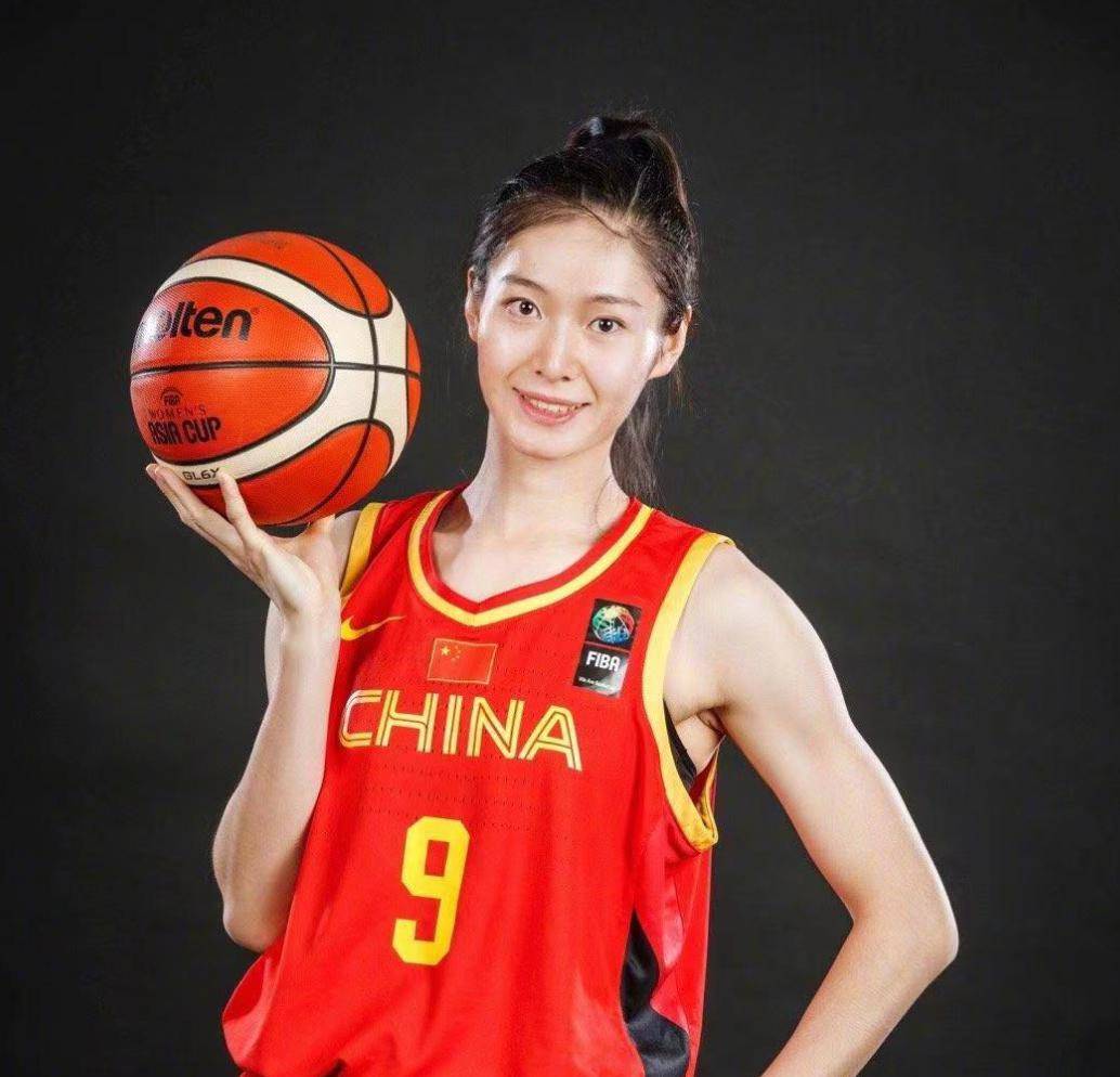 亚军2019年女篮亚洲杯亚军2021年wcba全明星王雪朦中国职业女子篮球