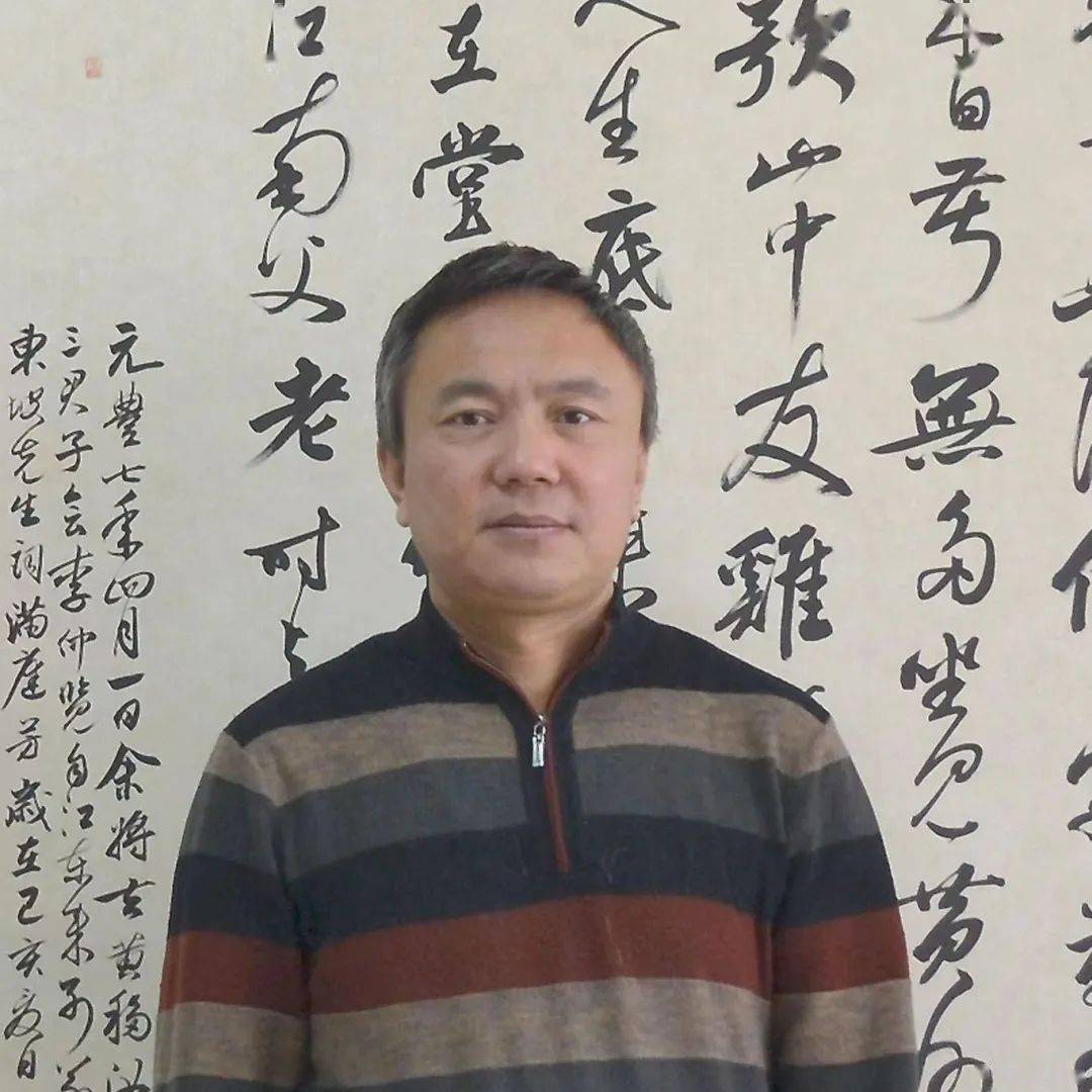 中国书法家协会会员,吉林省书协理事,省书协教育委员会秘书长,长春书
