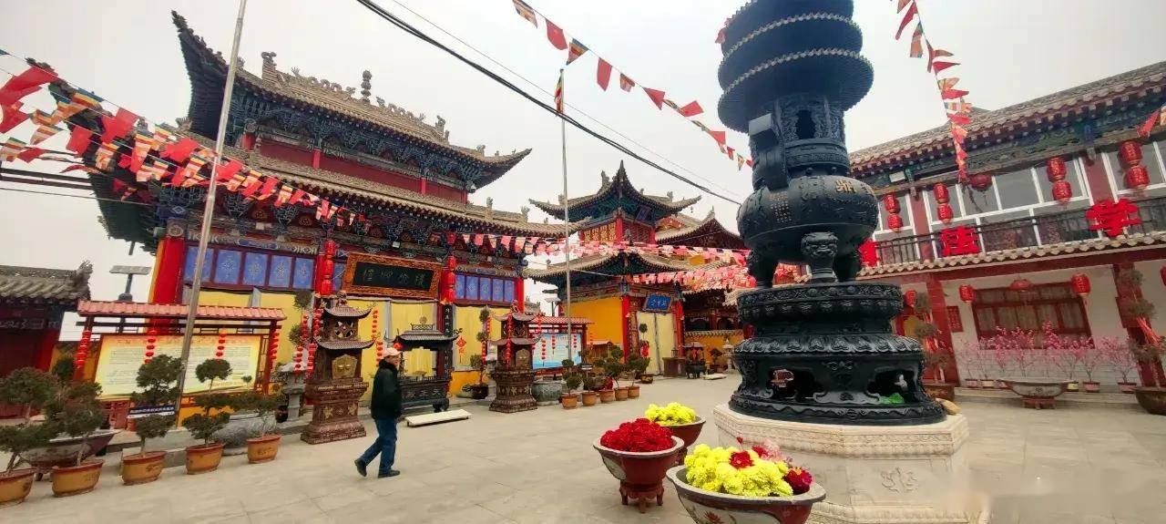 永靖县小茨村雷音寺图片