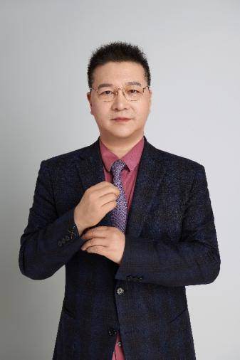 胡坚 教授浙江大学医学院附属第一医院赵德平 教授上海市肺科医院