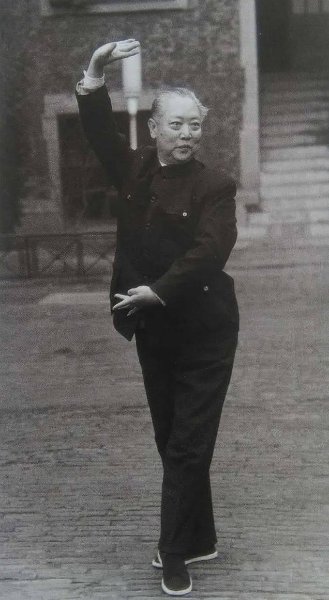 走近巨匠|张君秋——美丽而神秘的传说_张派_京剧_二黄