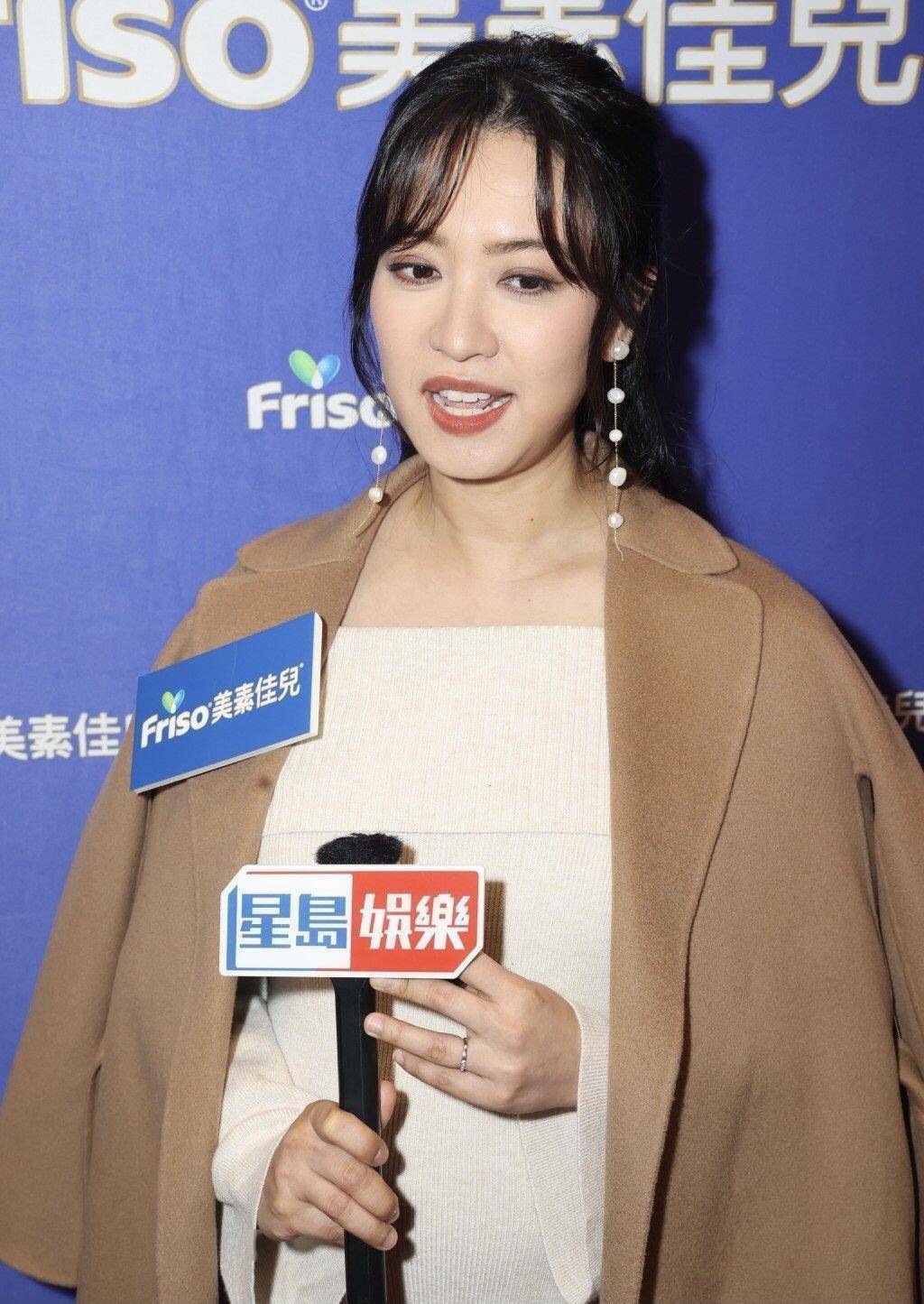 tvb前港姐朱千雪怀孕7个月亮相!自曝曾焦虑痛哭,决定顺产_工作_孩子_