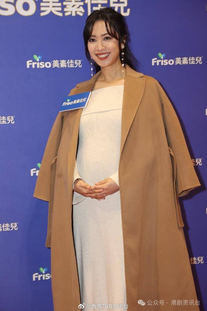 朱千雪怀孕7个月照着3寸高跟鞋!预计5月尾生宝宝