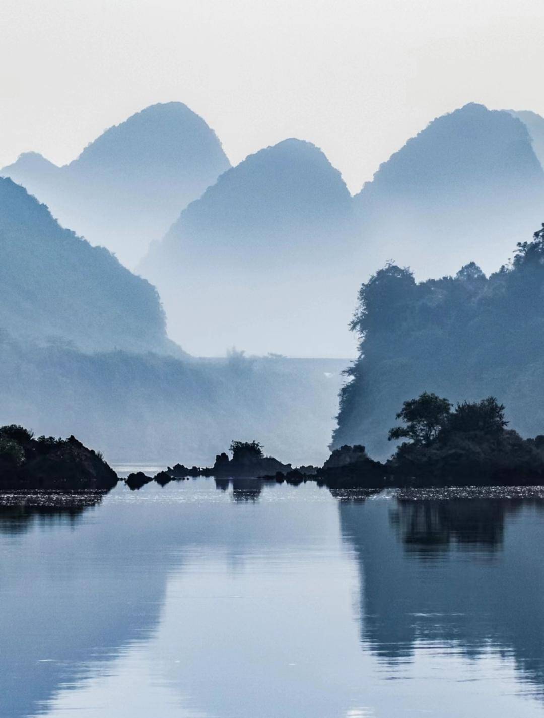 广西没有"巴音布鲁克",但有"天下第一弄"_大化_视点_百里