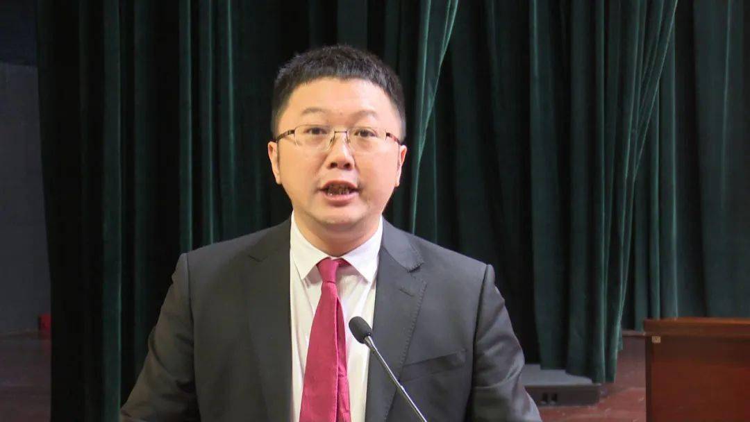 宝应企业家"c位"就坐_发展_服务_产业