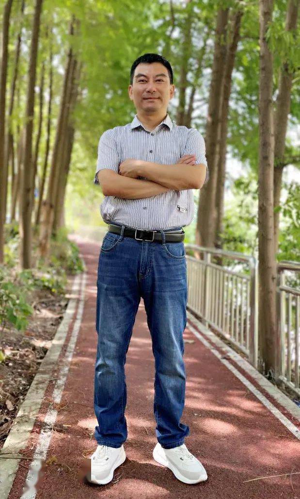 上海浦江教育出版社社长 于杰重点推荐1《航运生态环境保护》张春昌