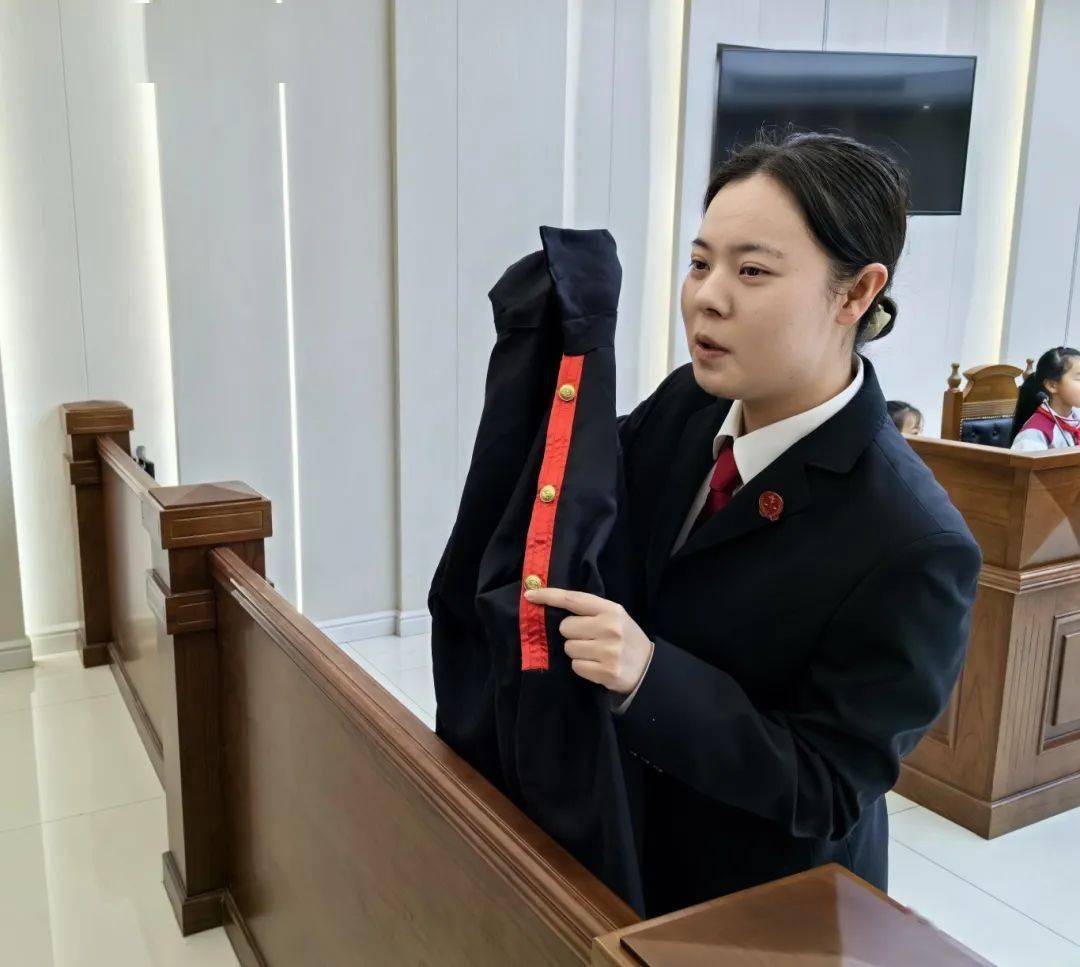 体验】实验小学203中队开展"我是小法官"实践活动_庆元县_社会_工作