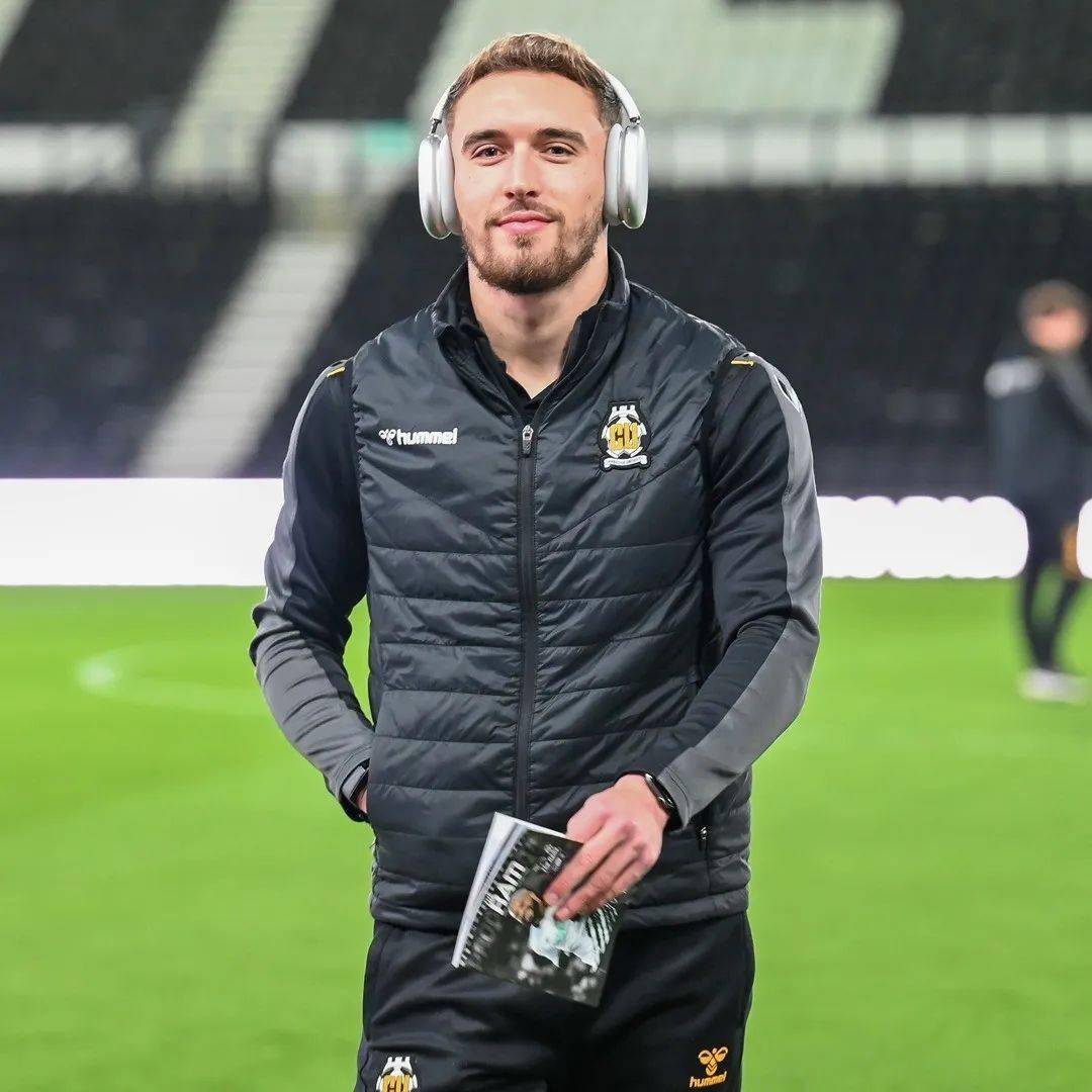 雷丁_足球俱乐部_英国