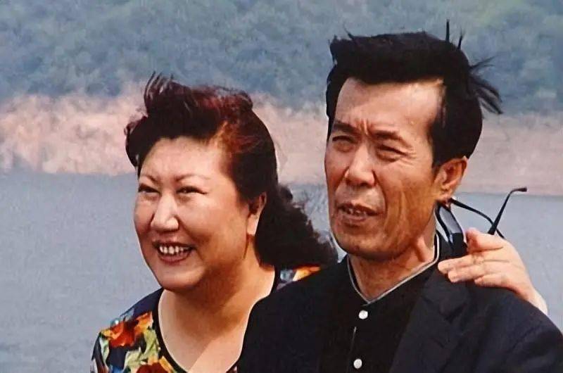 13年后何庆魁揭露真相:"撒谎"把命搭进去了_赵本山_铁三角_文艺表演