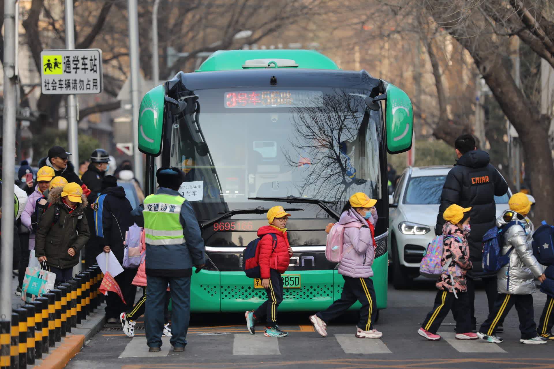 今天7点开始,全市路网车流量明显增加,东西二三环南段,京通快速路,京