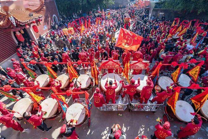 雷州游神图片