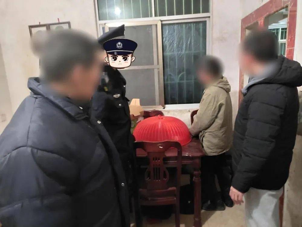 深夜,街头,我们仍不停歇_进行_巡逻_阳山县