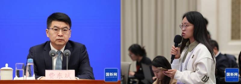 国家铁路局局长费东斌回答南都记者提问.