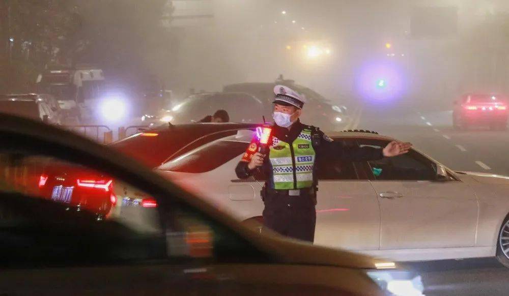 涉及社保卡,快递,酒驾等!3月起这些新规将实施→_企业_生产_规定