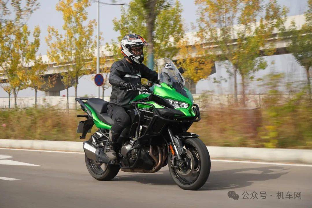 jc君测评:川崎versys 1000,心有猛虎,细嗅蔷薇_搜狐汽车_搜狐网