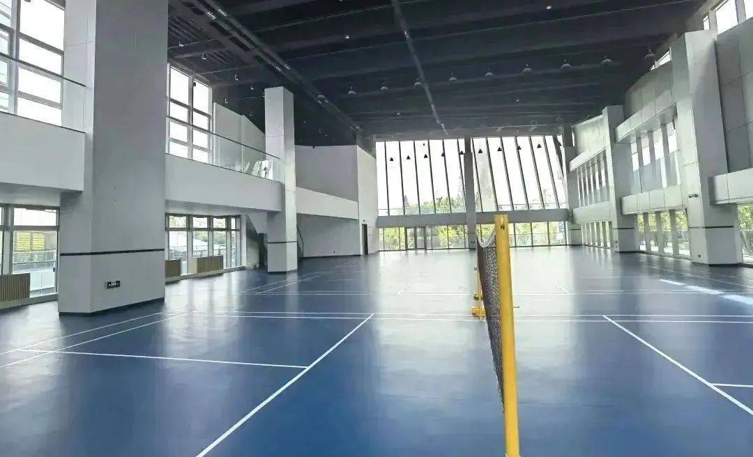 周边涵盖周浦绿地乐和城,周浦医院,周浦小学,周浦文化公园等配套设施