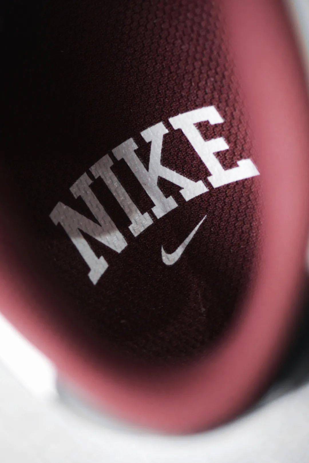 nike dunk low "dark team red"|soar 限量发售_黑色_顾客_白色