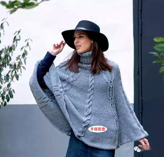 适合春秋穿的斗篷装