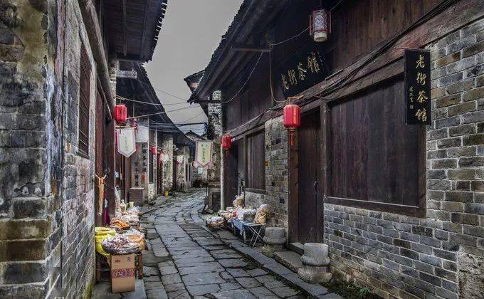 隐于小镇,闲度春日_东山_梅村_宜都