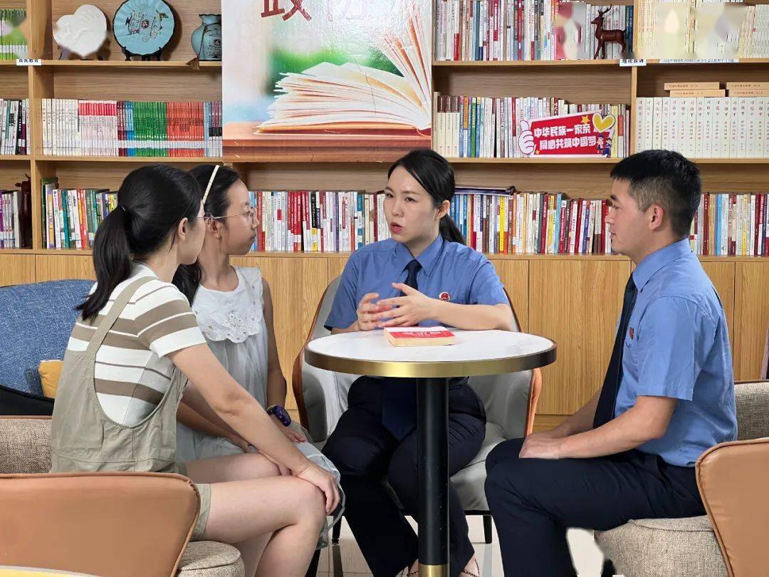 聚焦两会|东区"两院"报告"出炉"_犯罪_工作_案件