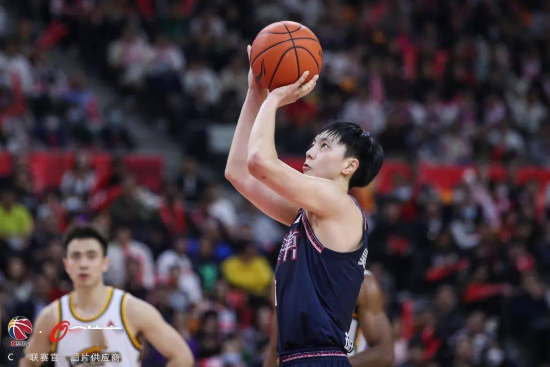 票王胡明轩,不止是人气!| 2024cba全明星周末@厦门