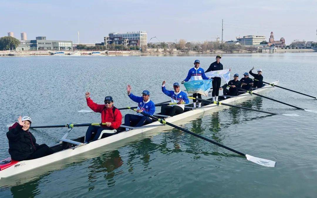 菲律宾国家赛艇队来扬集训