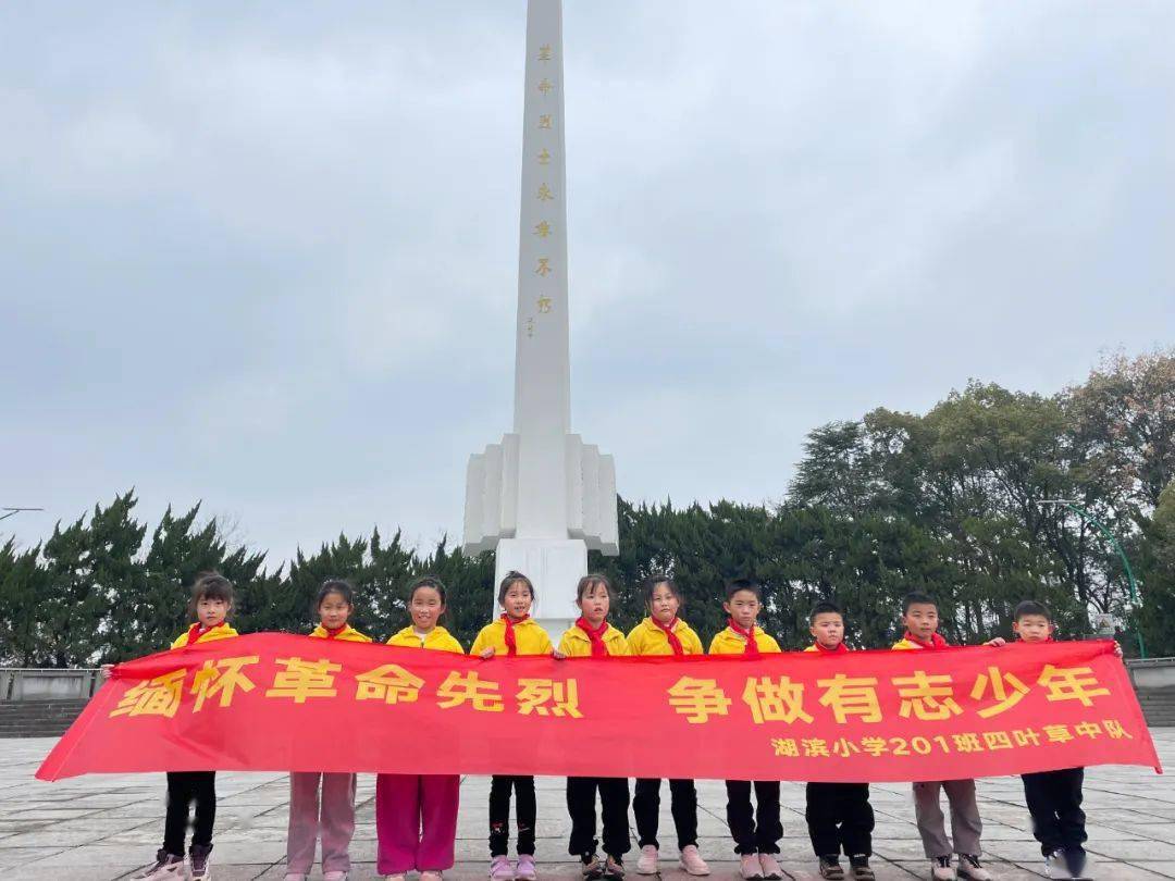 敬仰与敬畏(敬仰敬畏敬佩)
