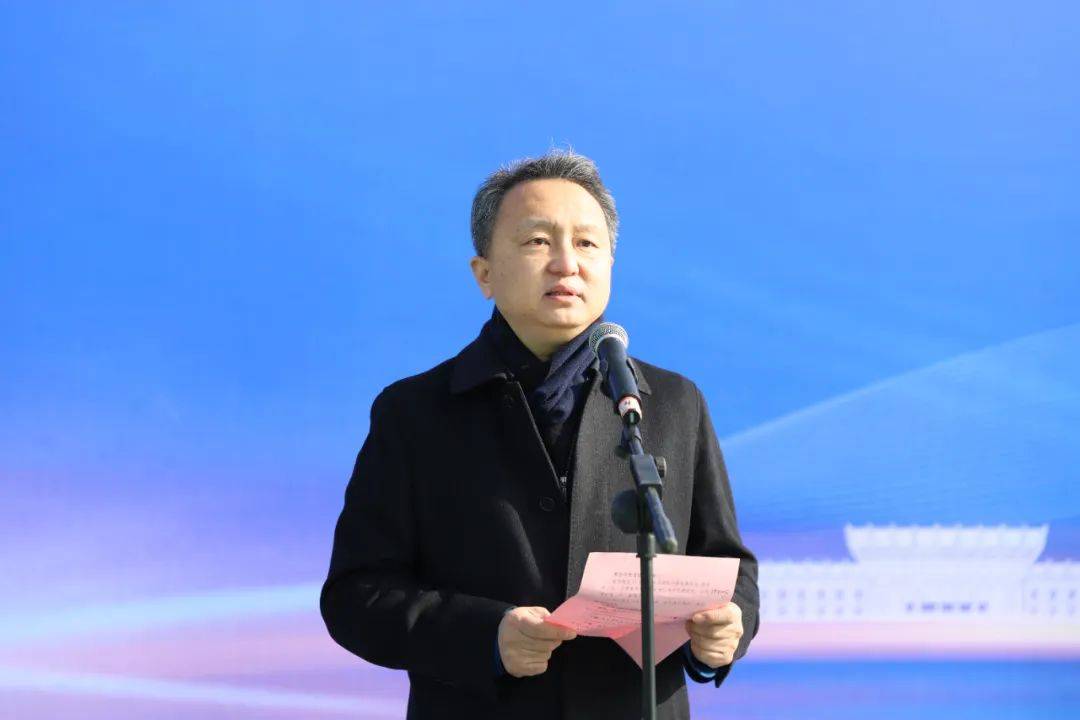 总经理康兴生表态发言;最后,省生态环境厅副厅长伍其东宣布项目开工!
