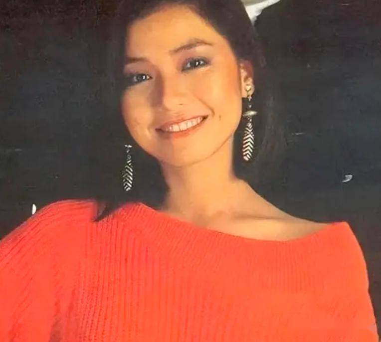 曾被称为东方梦露的香港四美之一,如今活成了这样……_钟楚红_电影