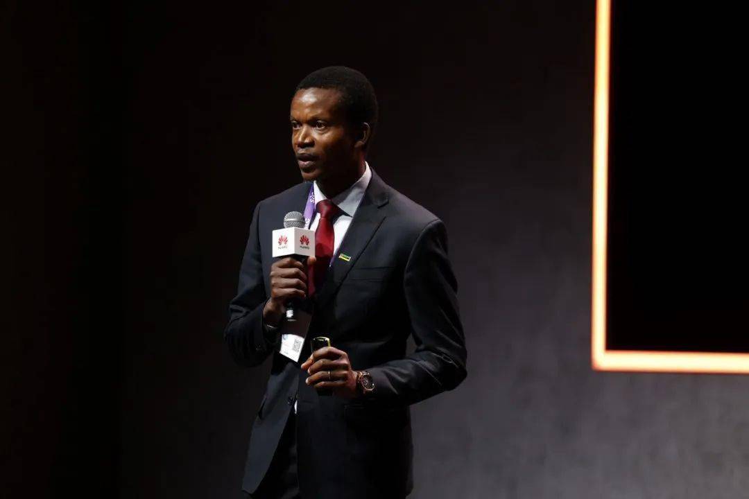 mwc 2024 | 华为发布四大智能交通解决方案,助力交通