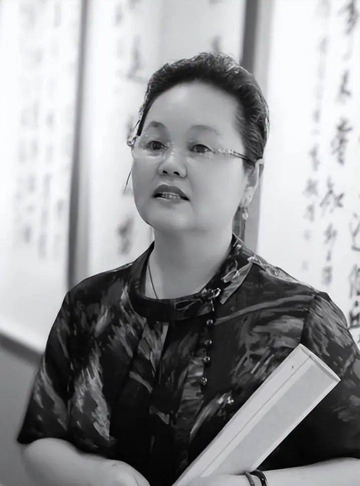 责编:马丽华欢迎订阅2024年度《书法报·书画天地》2024点击图片 开始