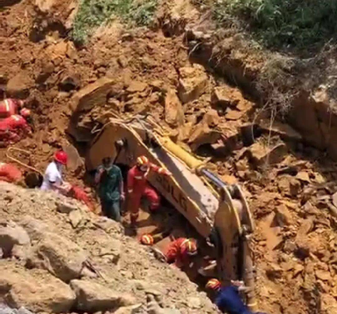 广州一在建工地塌方致2人遇难!_支护_施工人员_作业