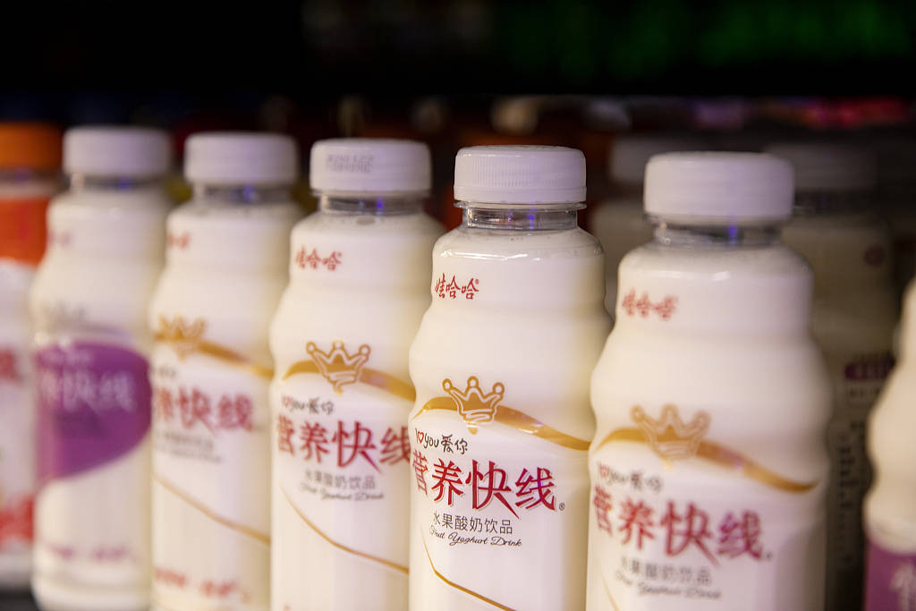 中国汽水,曾与"两乐"pk从娃哈哈建厂至今,国产饮料市场的格局已然发生