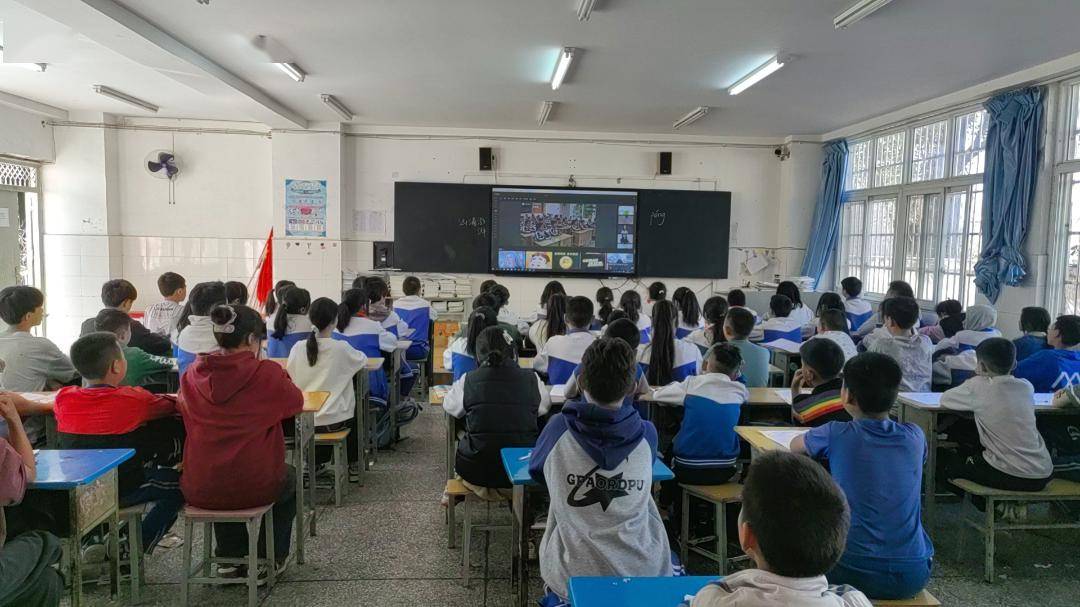 六小:北京外国语学校:星河学校:光明学校:怀远学校:阳光学校:西昌现代