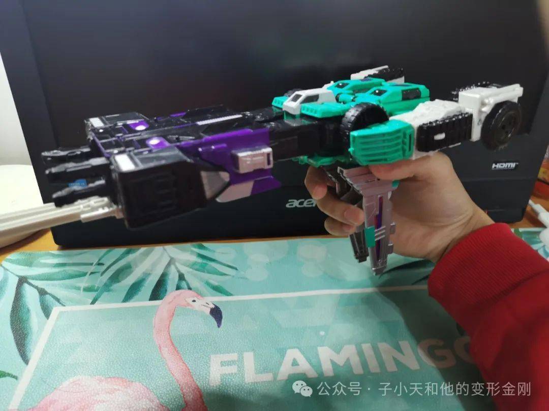 激光枪形态,这个形态我觉得挺一般的,感觉更像是为了凑齐六种形态而