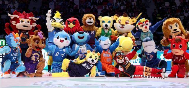 cba各队吉祥物首次集体亮相!互相斗舞惊艳观众_吉林_篮球场_动作