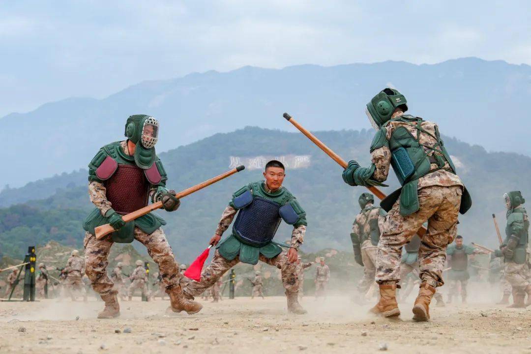 大抓基础训练,打牢胜战根基