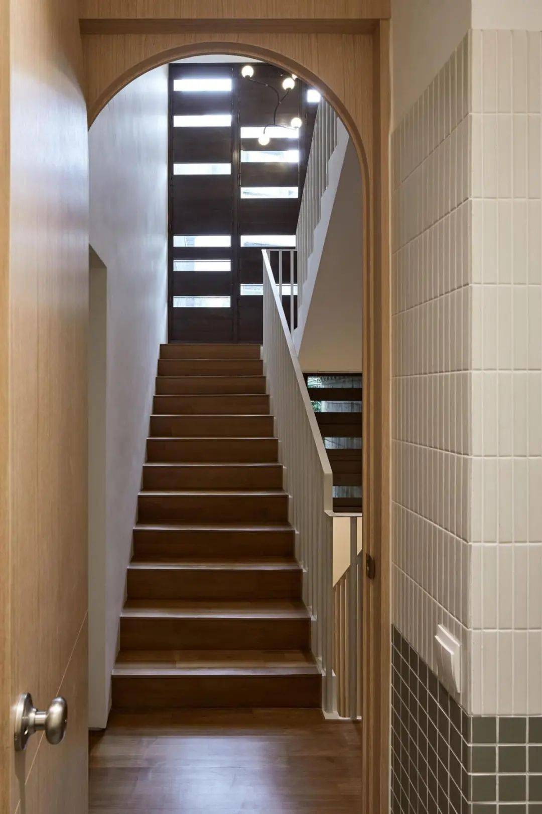 被这套113㎡小复式圈粉了真正宜居的家从来靠的不是豪装