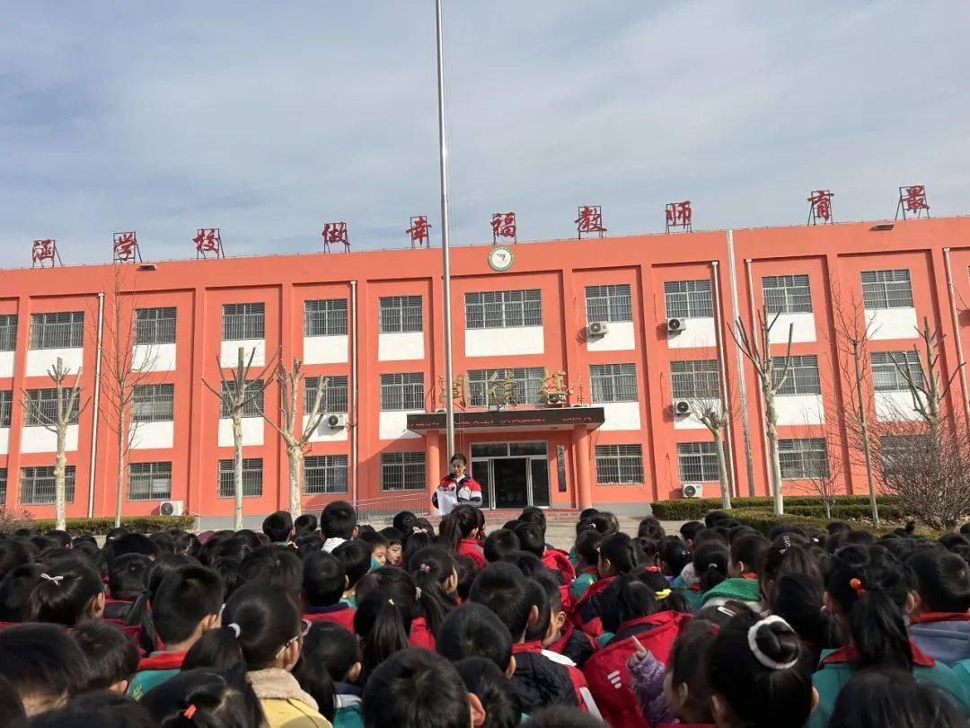 —南城镇中心小学开学第一周工作掠影