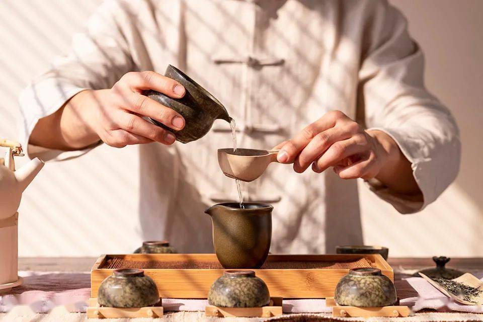 喝茶,是对生命最好的投资_生活_圈子_气质