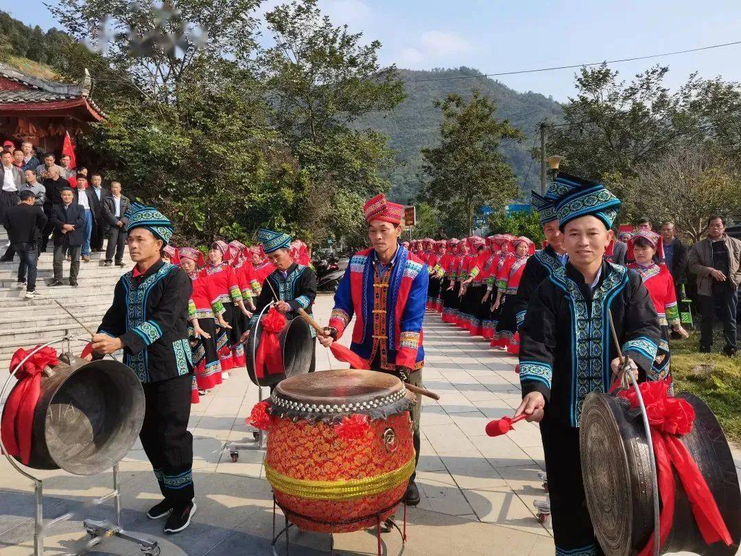 这里有一场极具神秘色彩的原生态非遗民俗活动