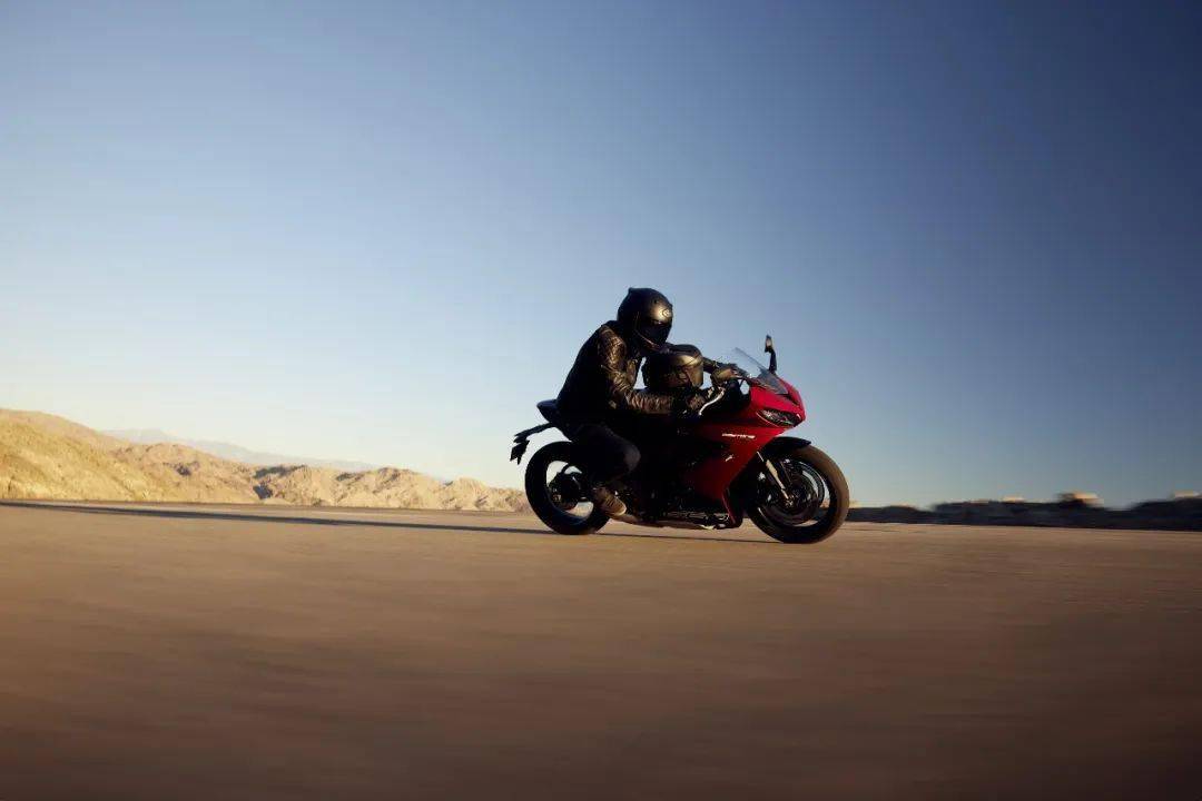 凯旋发布全新 daytona 660 开始一段激动人心的新篇章_搜狐汽车_搜狐