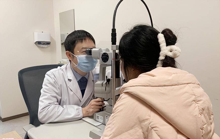 江南都市报与南昌爱尔全城搜寻30组青光眼家庭